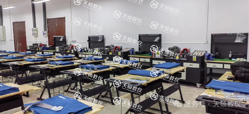 機械裝配技術、機械製（zhì）圖實訓（xùn）室